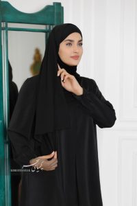 تفاوت جنس انواع شال و روسری: نخ، ابریشم، حریر یا ژاکارد؟