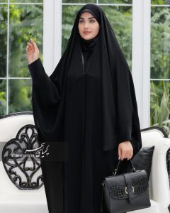 راهنمای انتخاب بهترین چادر مشکی؛ چگونه مشکی عمیق و باکیفیت بخریم؟